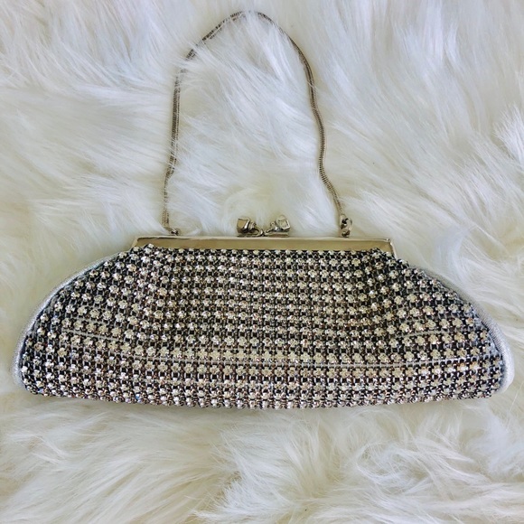 La Regale Mini Rhinestone Clutch - Picture 4 of 8